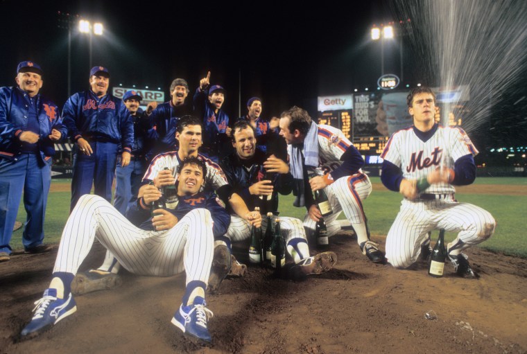 Ken JareckeâÂÂContact Press Images