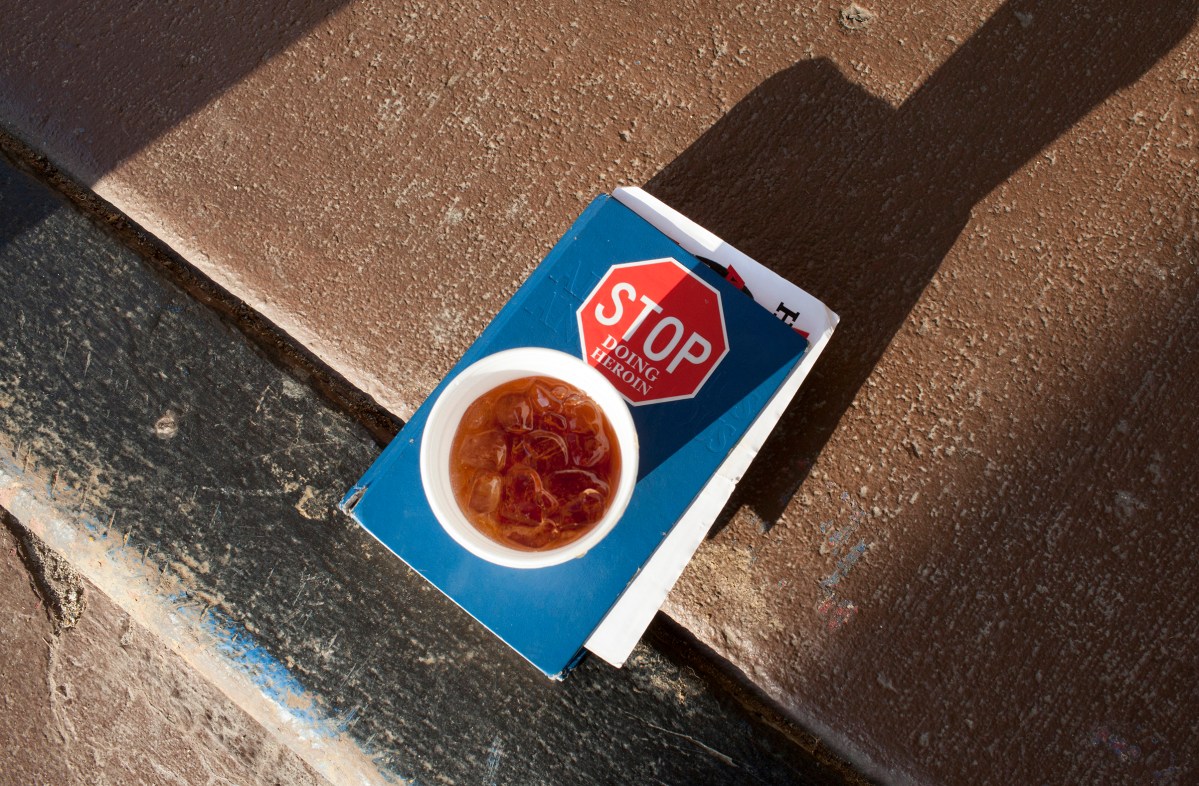 Ronald Hiers speaks to a group meeting at Turning Point recovery center in Southaven, MS on May 11, 2017.